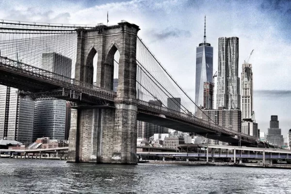 Brooklyn Bridge Singles Date Walk