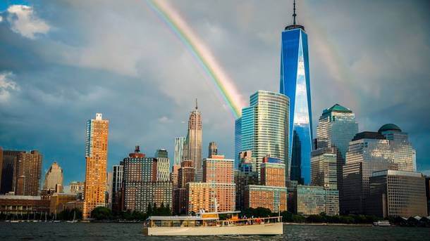 St. Patrick's Brunch Cruise On A Luxury '20s Yacht