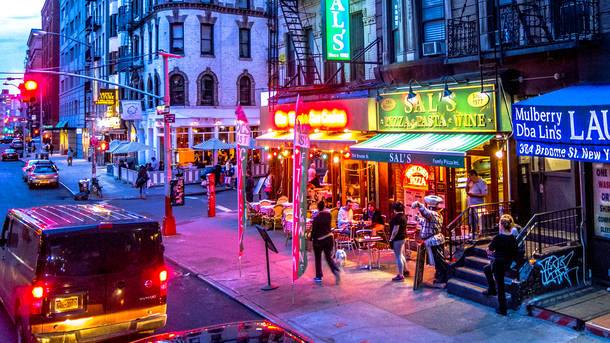 Lunch In Little Italy & Tour Of Soho, Chinatown &